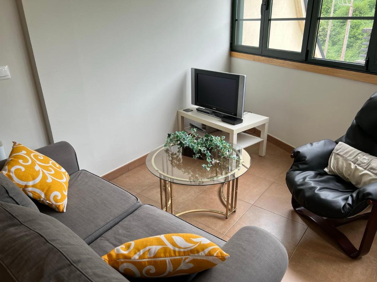 Apartamentos Galicia Norte O O Porto de Espasante Exterior foto