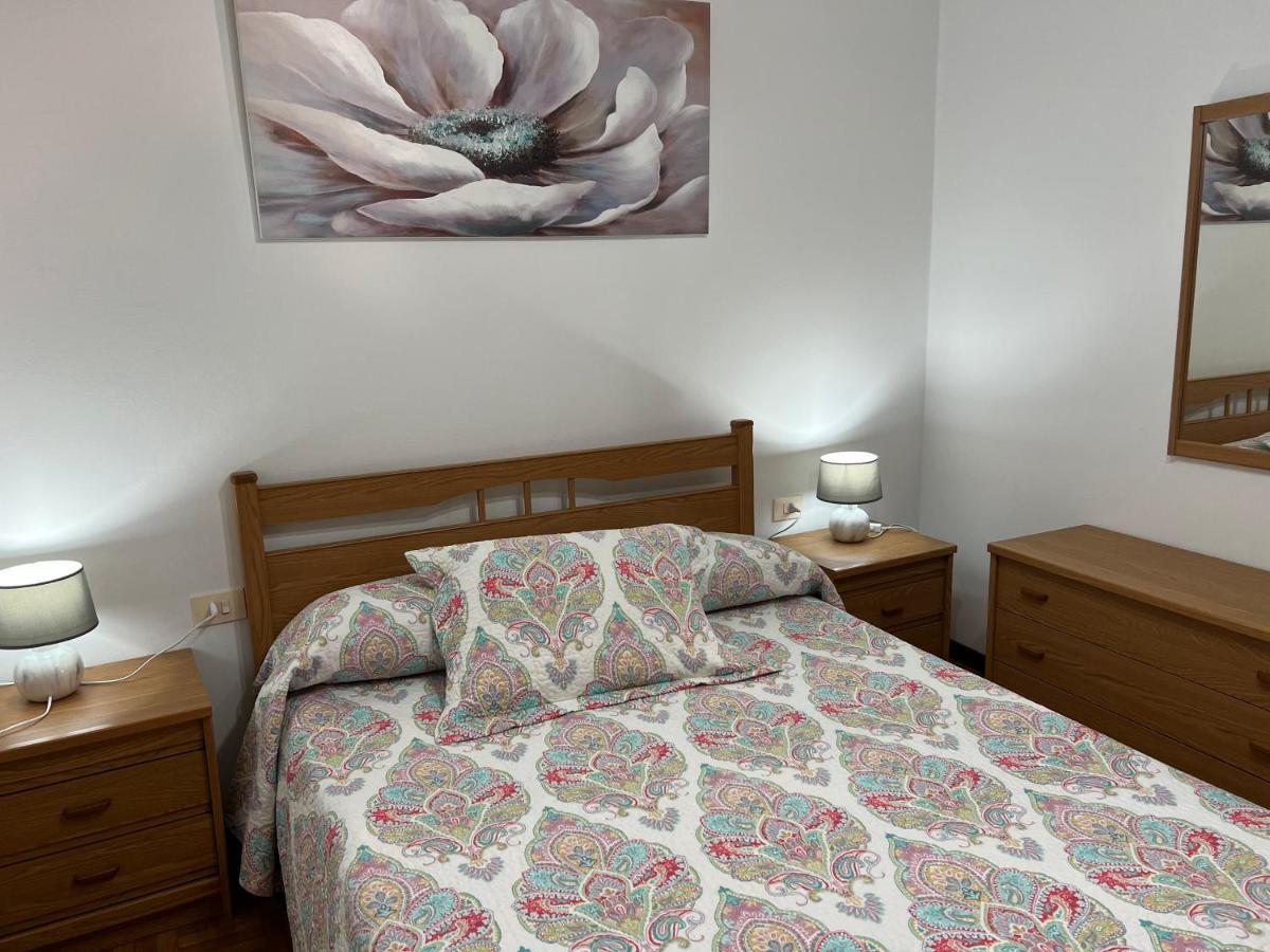 Apartamentos Galicia Norte O O Porto de Espasante Exterior foto