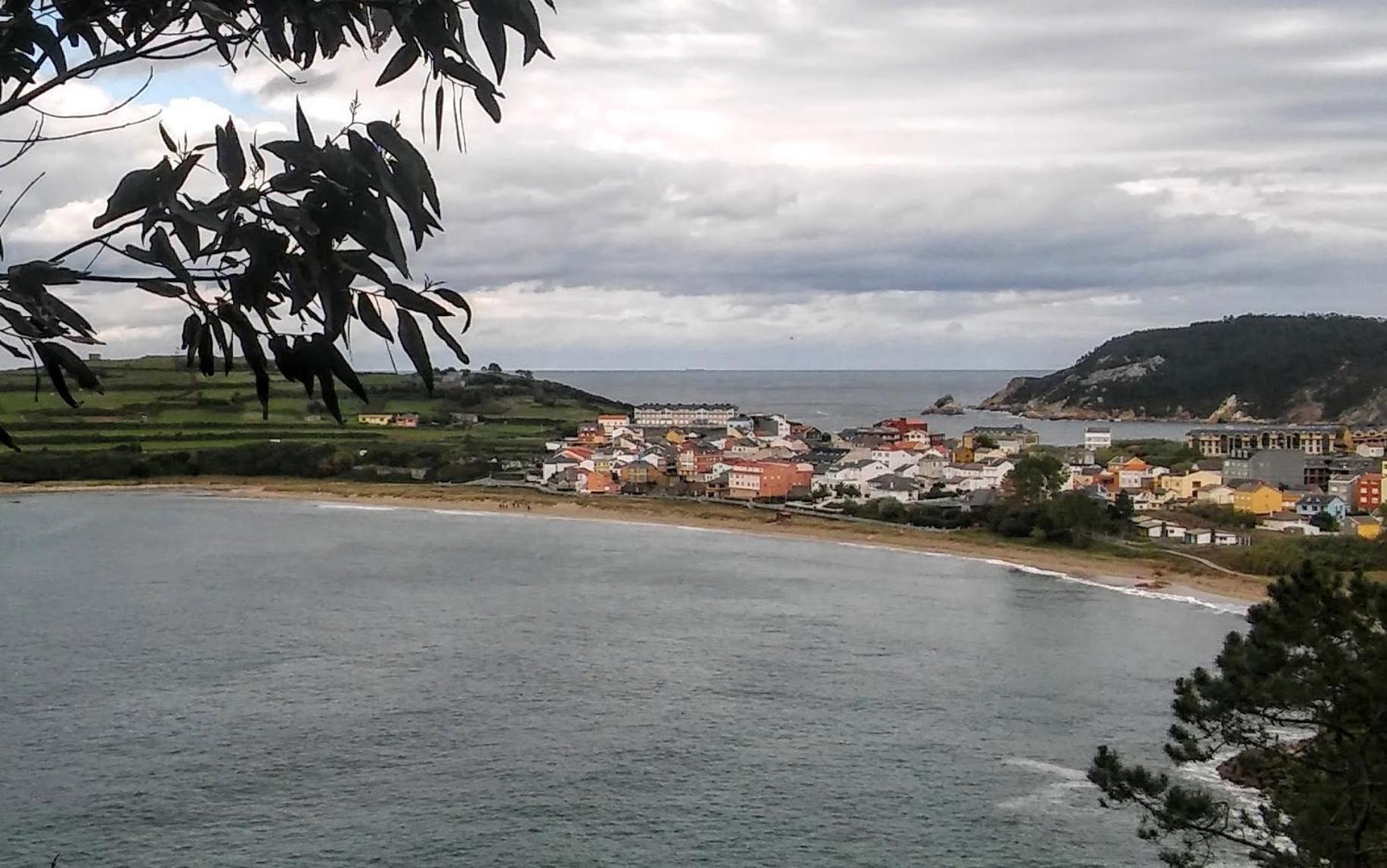 Apartamentos Galicia Norte O O Porto de Espasante Exterior foto